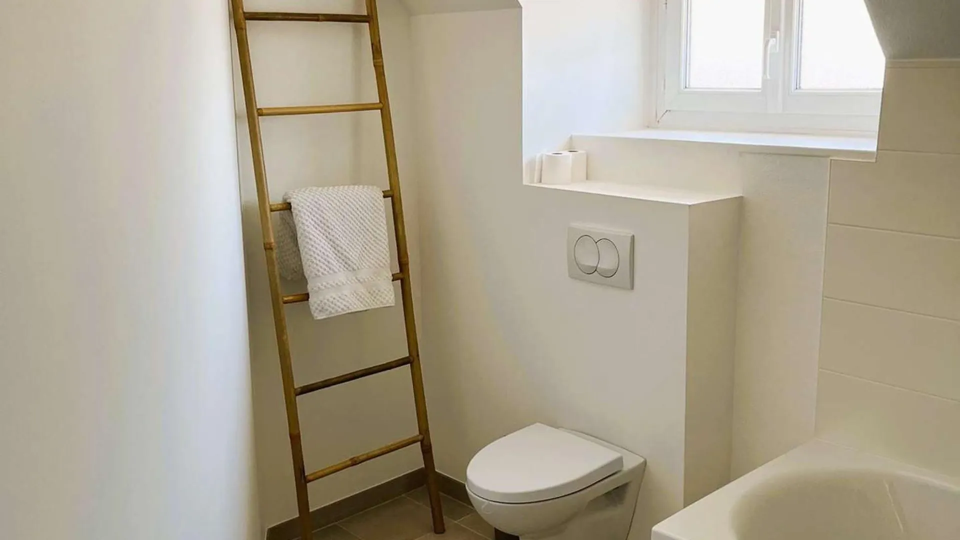 Appartement Confort A Benodet: Plage Et Commerces A Pied, Parking Prive, 4 Pers. - Fr-1-481-152 0*,  Francia